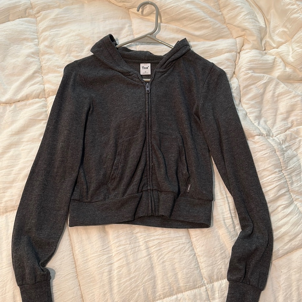 ARITZIA TNA zip up hoodie